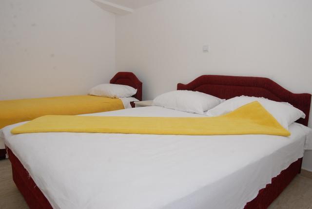 Apartments Dosljak Τίβατ Εξωτερικό φωτογραφία