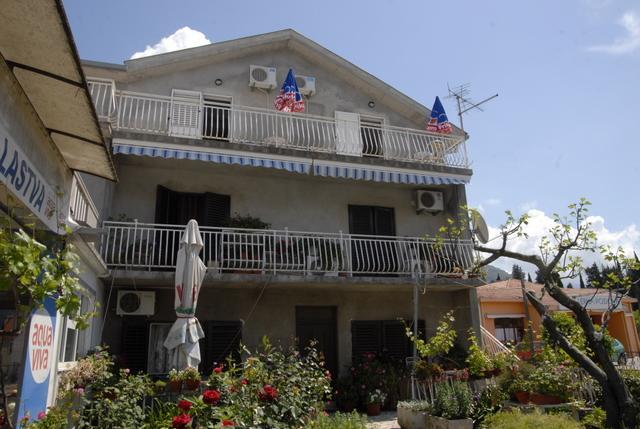 Apartments Dosljak Τίβατ Εξωτερικό φωτογραφία