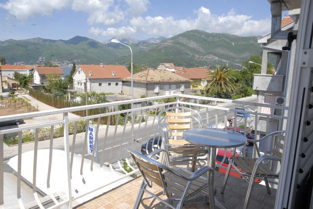 Apartments Dosljak Τίβατ Εξωτερικό φωτογραφία