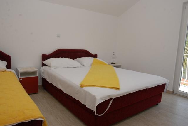Apartments Dosljak Τίβατ Εξωτερικό φωτογραφία